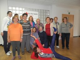 YOGA Y RISOTERAPIA 11-2012